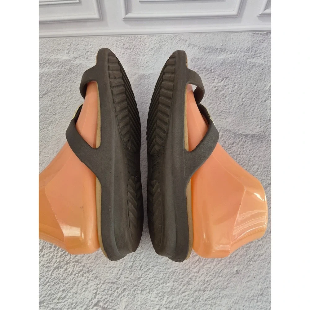 Crocs Sanrah Hammered Circle Wedge Sandals Womens 7 Espresso Brown Gold Slide